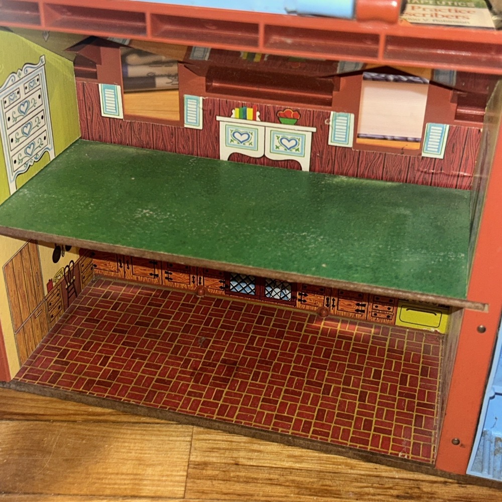Vintage Fisher-Price Little People Play Family House 1980 Brown Tudor #952 - Picture 4 of 8